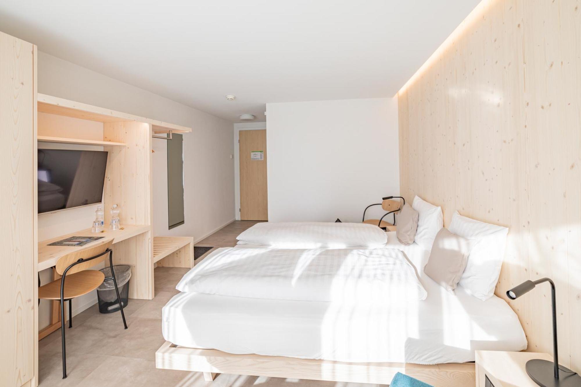 Hotel Seebueel ดาวอส ภายนอก รูปภาพ